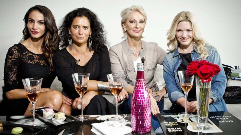 Promi Shopping Queen: Wer besteht die "Challenge Jogginghose"? Jessica Kastrop Janina Youssefian Sandra Speichert Désirée Nick