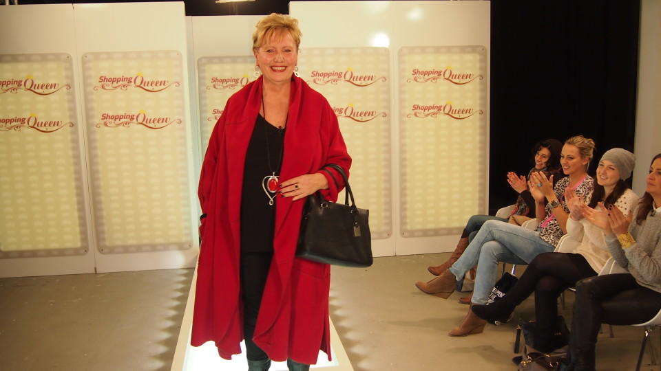 Guido Maria Kretschmer: "Nicht der allerbeste Look" Kandidatin Lydia auf dem Catwalk