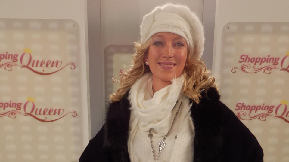 Shopping Queen: Für Guido Maria Kretschmer ist Sabines Look "ein bisschen zu viel" Für Guido Maria Kretschmer ist Sabines Look "ein bisschen zu viel"