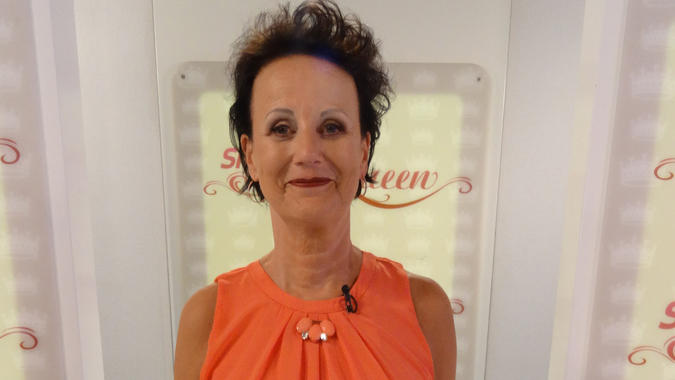 Shopping Queen: Gabriele verzaubert im Romantik-Look Gabriele auf dem Catwalk von "Shopping Queen" in Salzburg