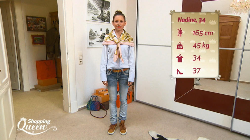 Shopping Queen: Nadine aus Stuttgart im Style-Check Nadine aus Stuttgart stellt sich dem Style-Check