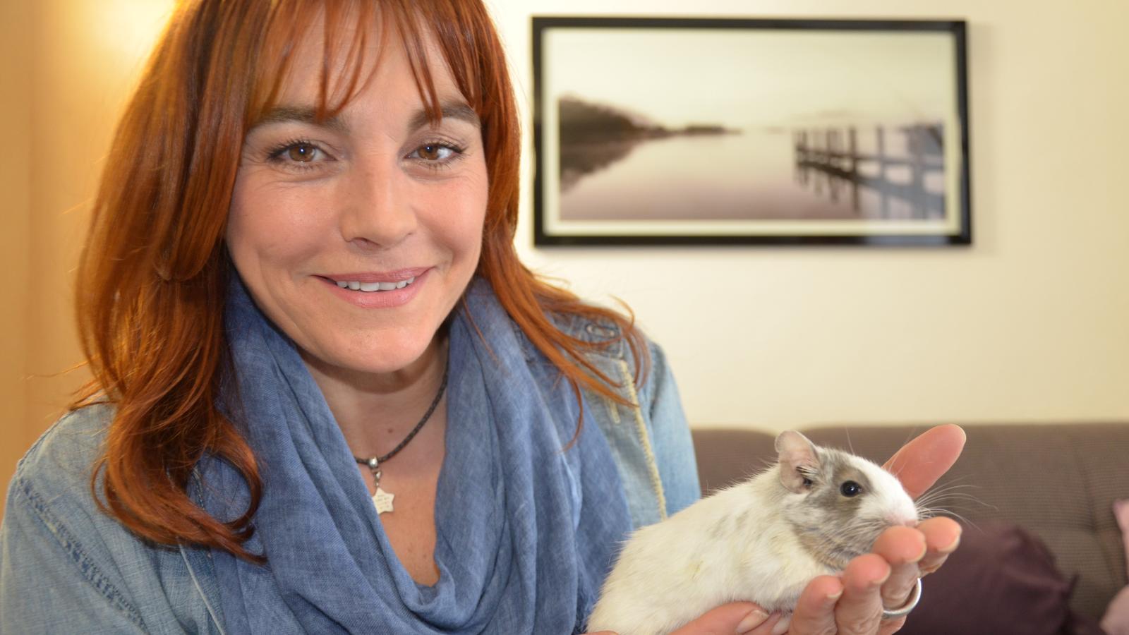hundkatzemaus: Tipps für ein langes Degu-Leben hundkatzemaus-Reporterin Diana Eichhorn