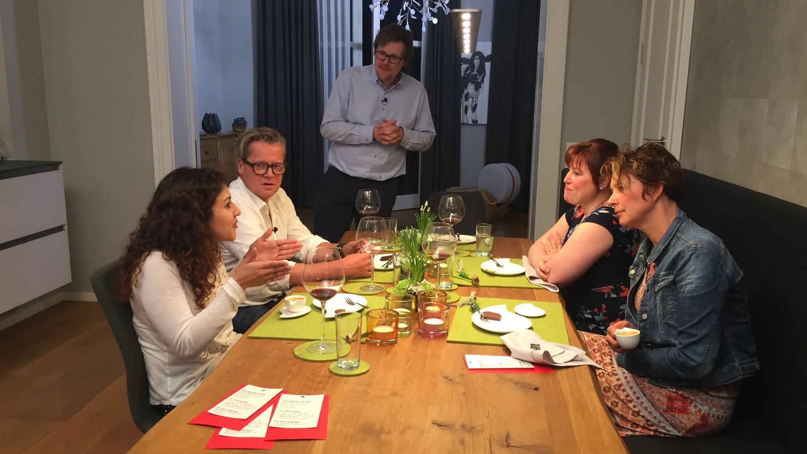 Das perfekte Dinner: Das sind die Teilnehmer aus dem Emsland Andre eröffnet das Emsland-Dinner