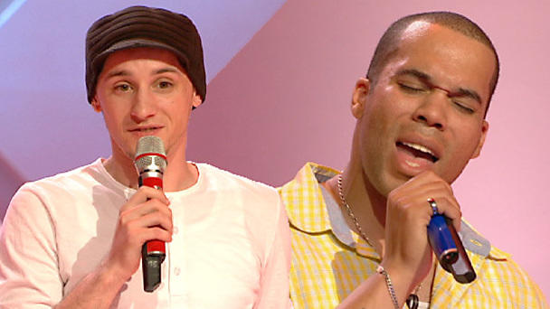 X Factor 2012: Micha Scheffler und Willy Hubbard haben Texthänger im Duell
