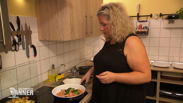 Sandras Problem mit der Teller-Deko Sandras Problem mit der Teller-Deko