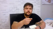 Michael zieht den neuen Ernährungsplan durch Michael zieht den neuen Ernährungsplan durch