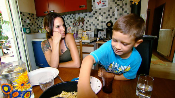 Ungesicherte Steckdosen in den Kinderzimmern Ungesicherte Steckdosen in den Kinderzimmern
