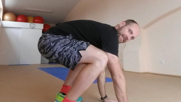 Strecksprung-Workout mit Helge Strecksprung-Workout mit Helge