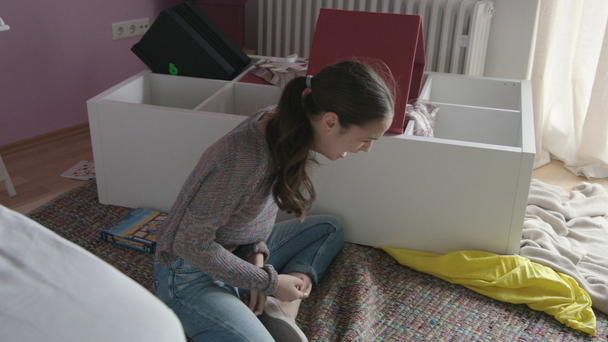Die Realität holt den "Club" ein Die Realität holt den "Club" ein
